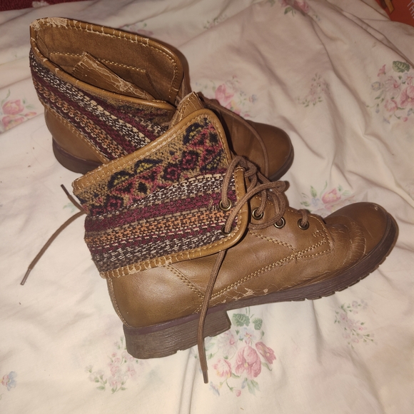 Rock & Candy Brown Lace-Up Ankle Booties - Picture 5 of 13